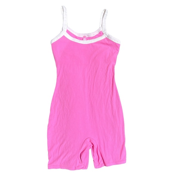 Skims pink and white soft lounge ringer scoop onesie size small - Picture 3 of 6